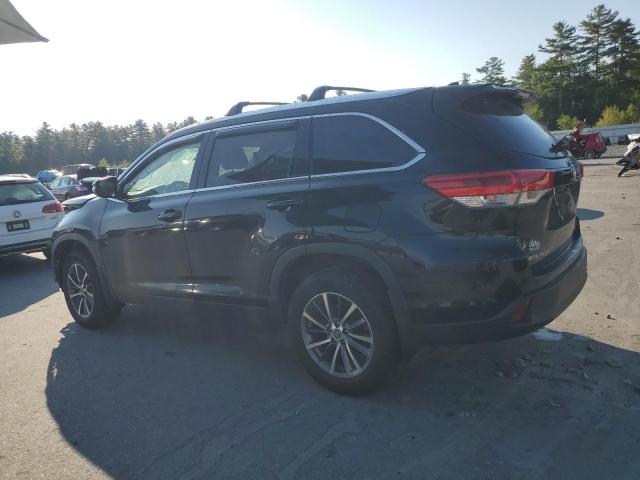 2019 TOYOTA HIGHLANDER SE - 5TDJZRFH5KS616191
