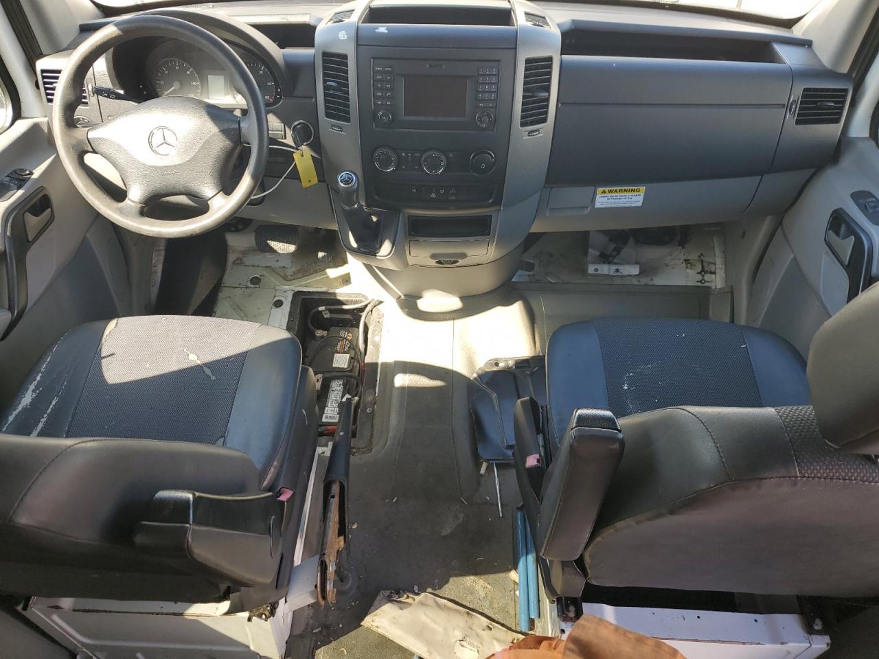 MERCEDES-BENZ SPRINTER 2500