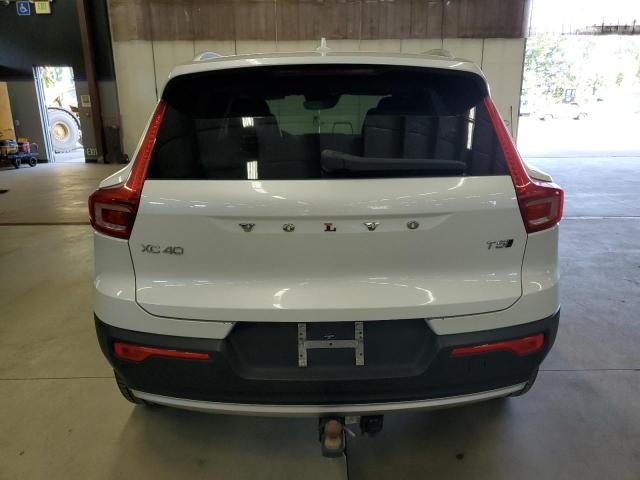 2021 VOLVO XC40 T5 MO YV4162UK4M2570679