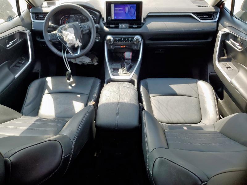 2024 TOYOTA RAV4 XLE P 2T3C1RFV0RW303029