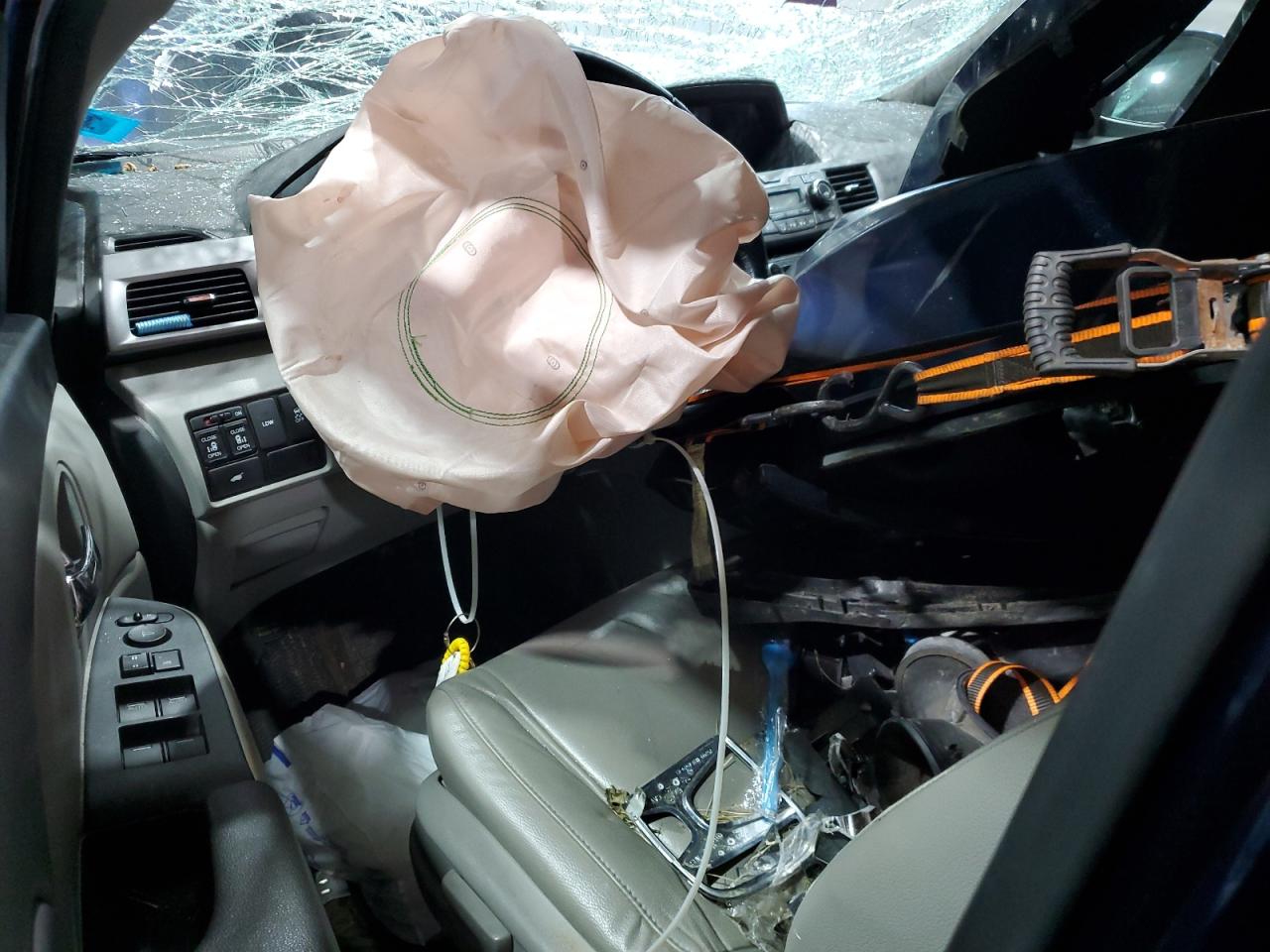 Lot #3266020529 2015 HONDA ODYSSEY EX