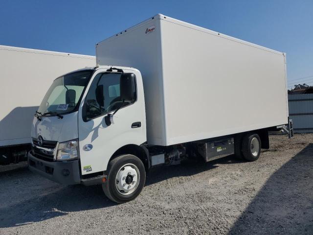 Global Auto Auctions: 2020 HINO 195