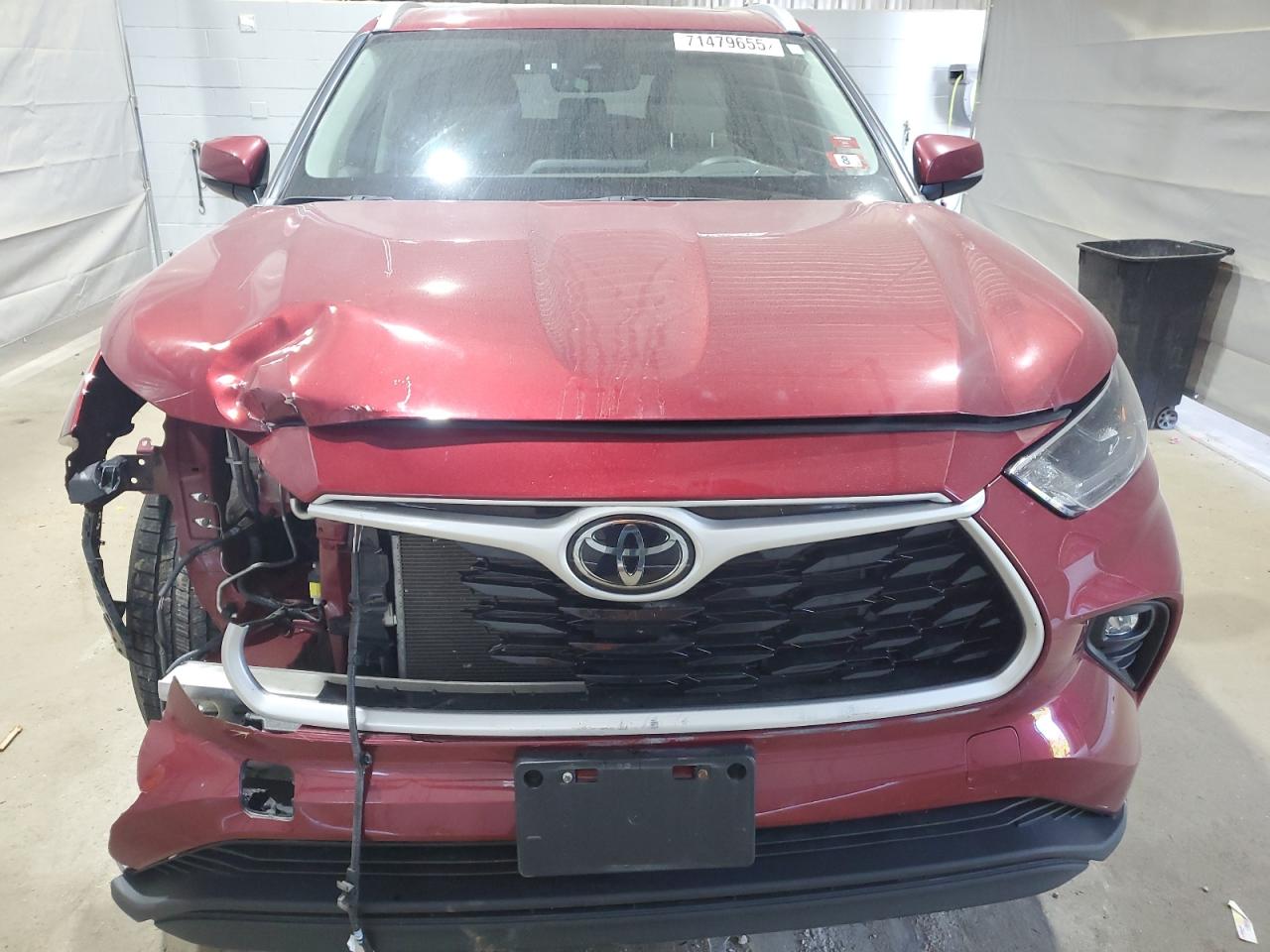 TOYOTA HIGHLANDER XLE