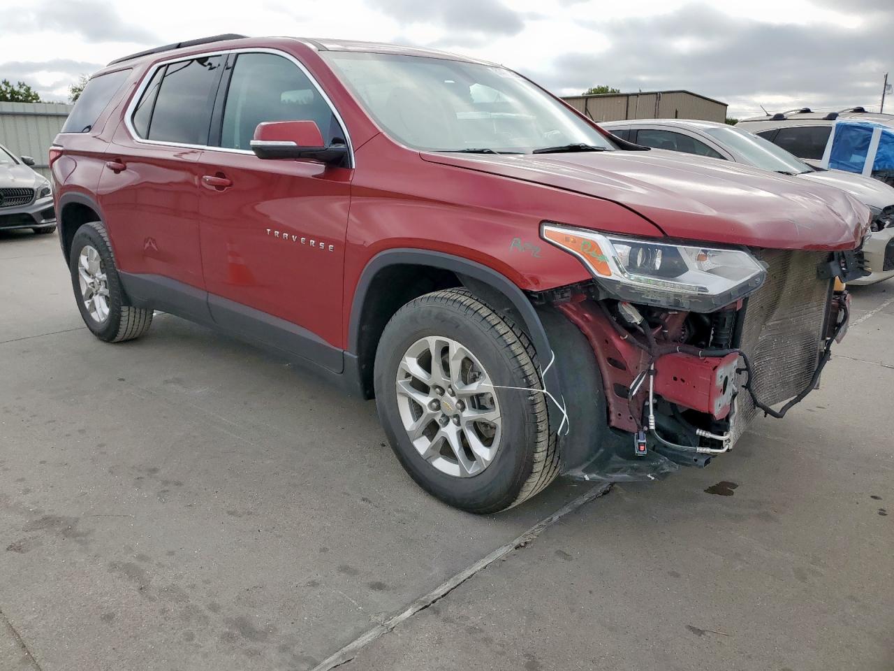 CHEVROLET TRAVERSE LT