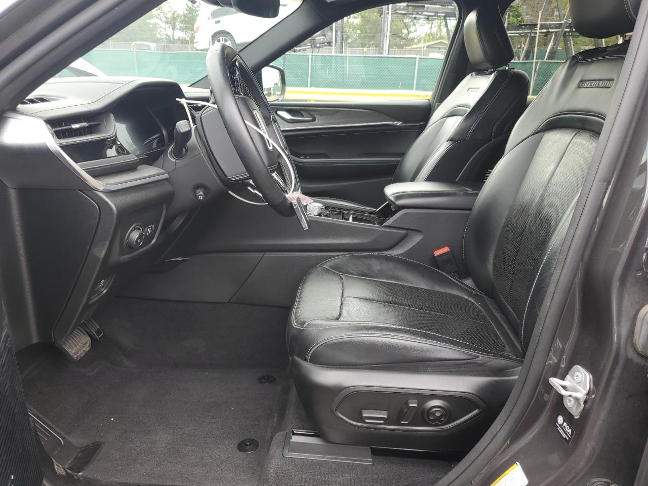 JEEP GRAND CHEROKEE OVERLAND