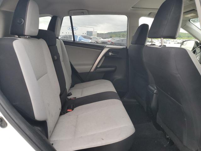 2018 TOYOTA RAV4 HV LE JTMRJREV1JD193847