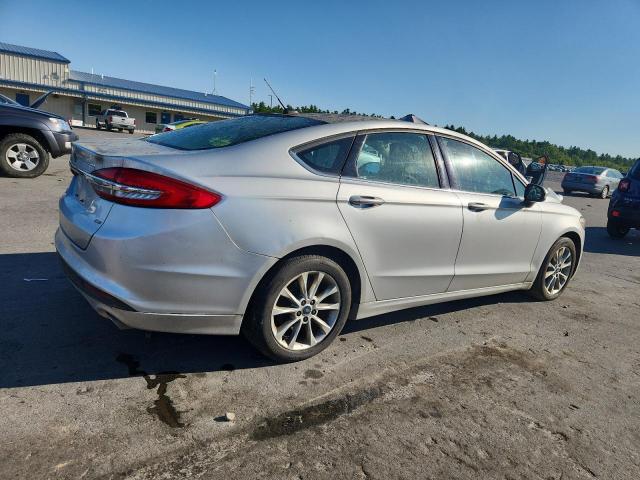 2017 FORD FUSION 3FA6P0H72HR258285