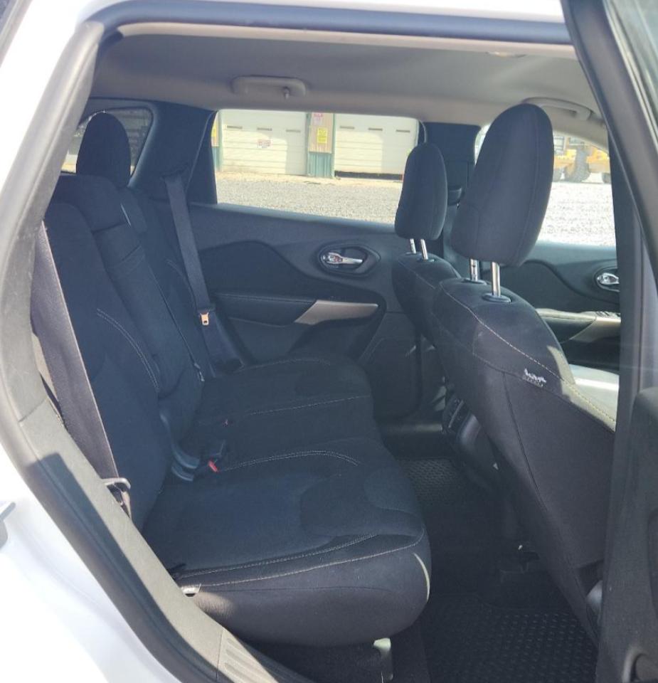 JEEP GRAND CHEROKEE LATITUDE