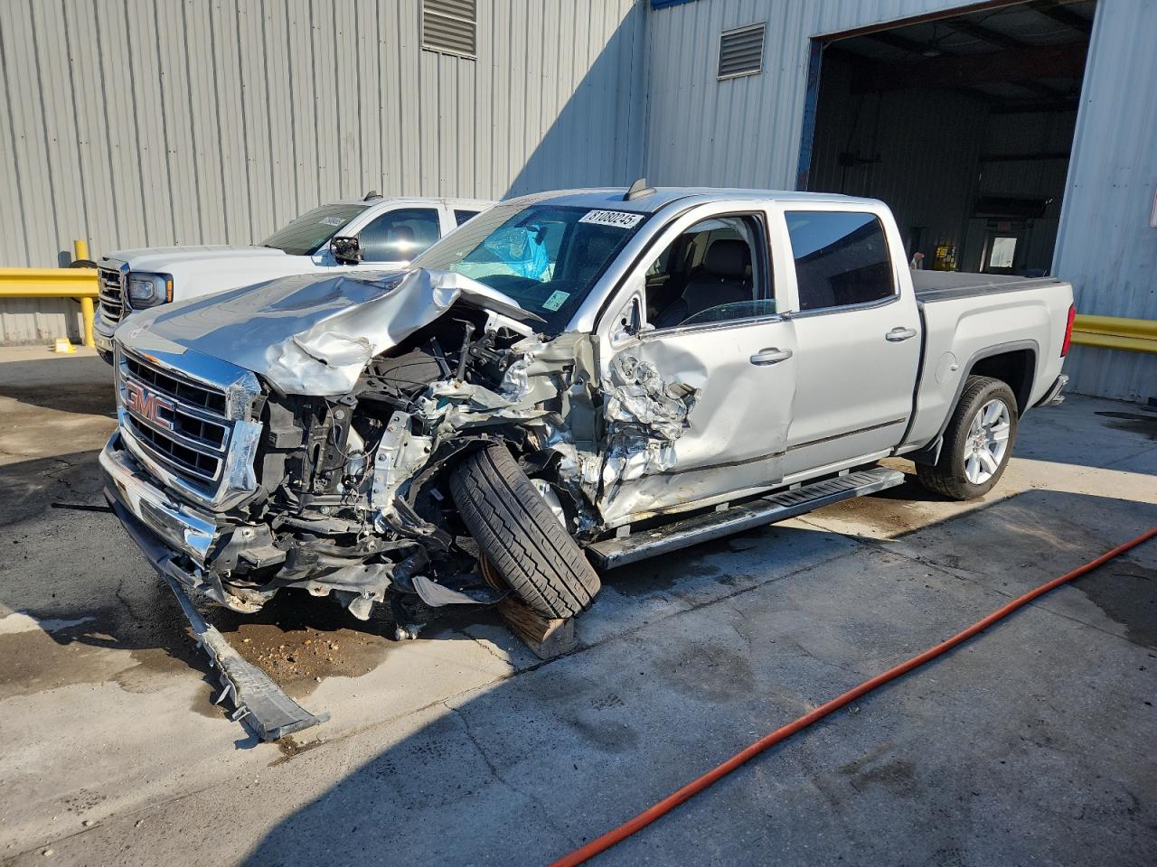 GMC SIERRA C1500 SLE