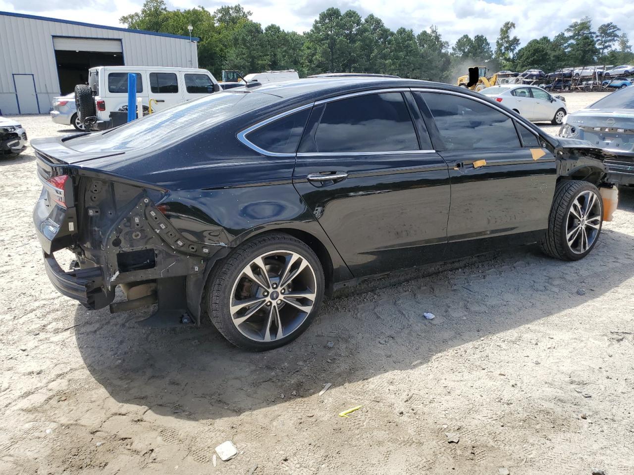 FORD FUSION TITANIUM/PLATINUM