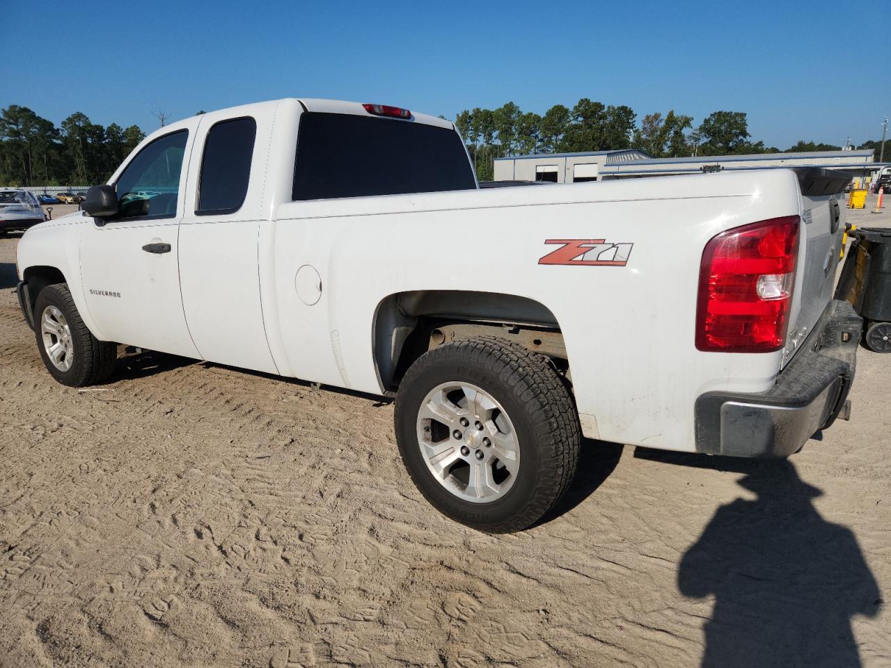 Lot #3281505989 2010 CHEVROLET SILVERADO C1500