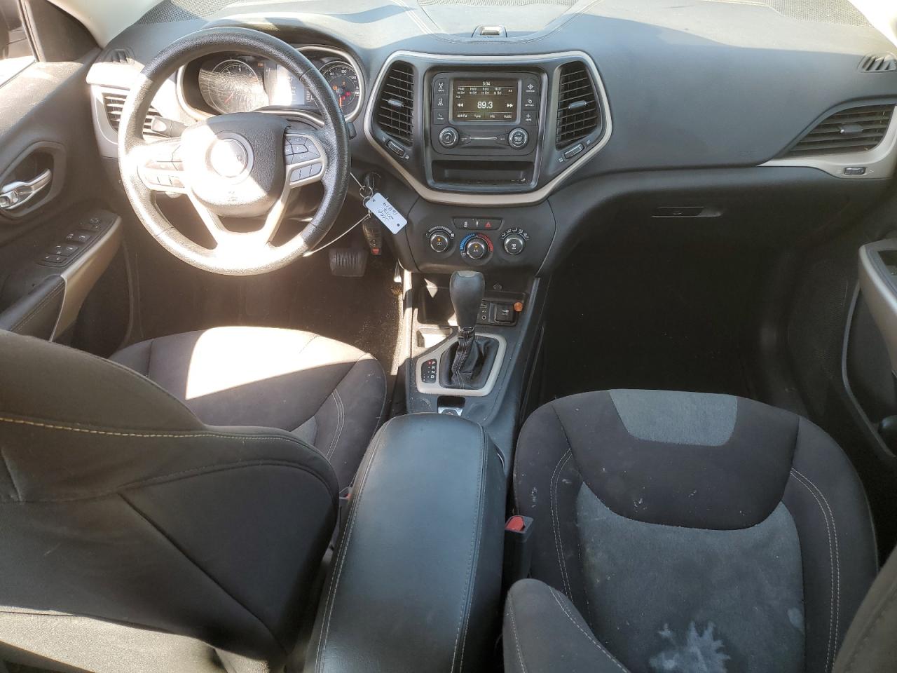 JEEP GRAND CHEROKEE SPORT