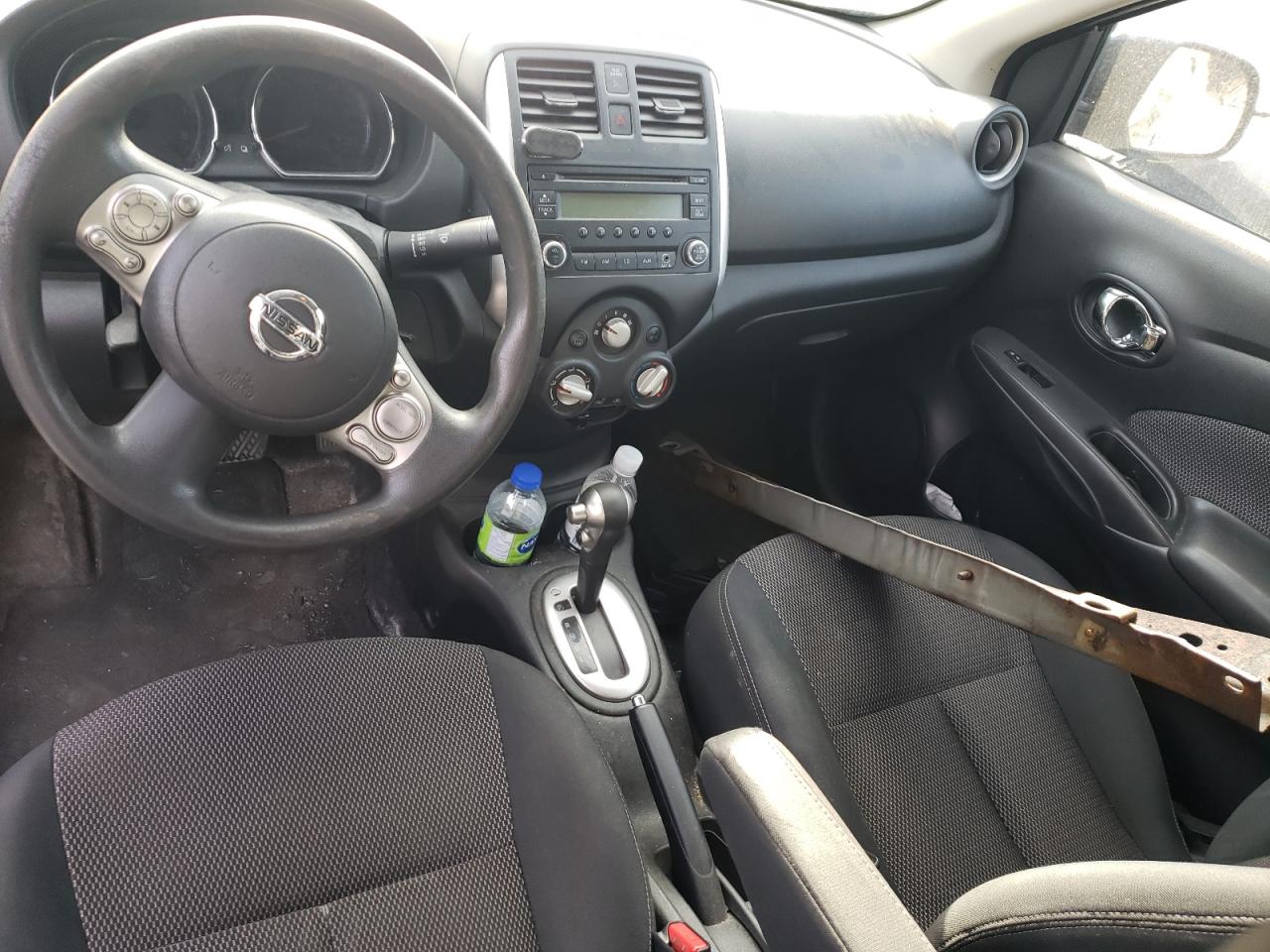 NISSAN VERSA S