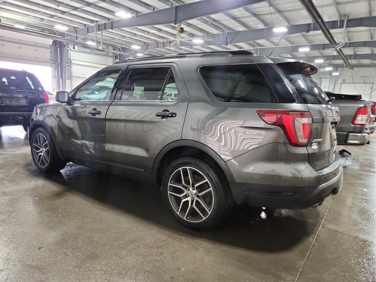 FORD EXPLORER SPORT