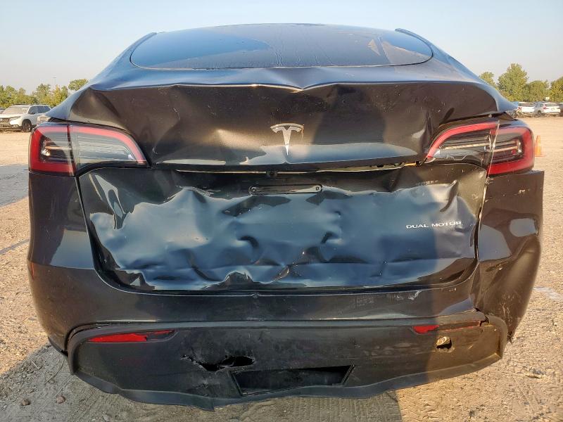 2024 TESLA MODEL Y 7SAYGDEE6RA243868