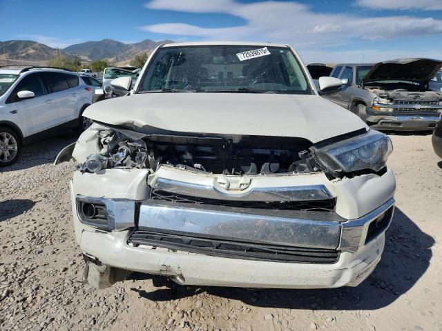 2017 TOYOTA 4RUNNER 4D JTEBU5JR4H5416697