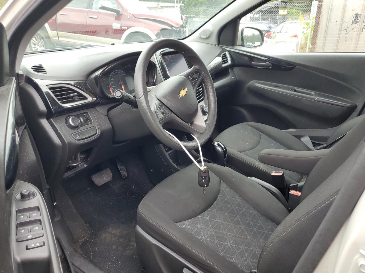 CHEVROLET SPARK 1LT