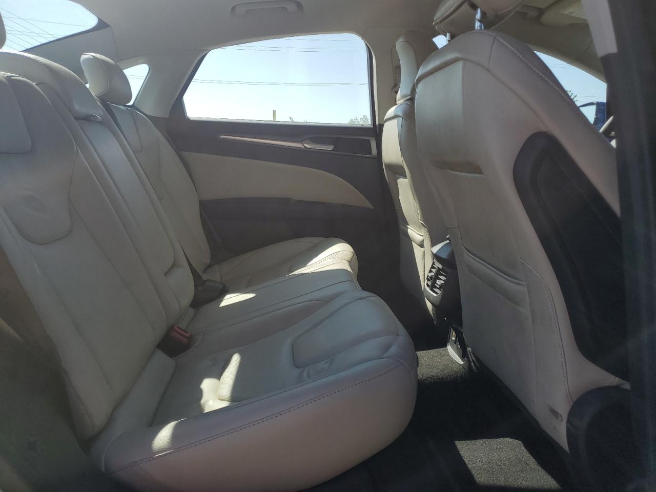 FORD FUSION TITANIUM