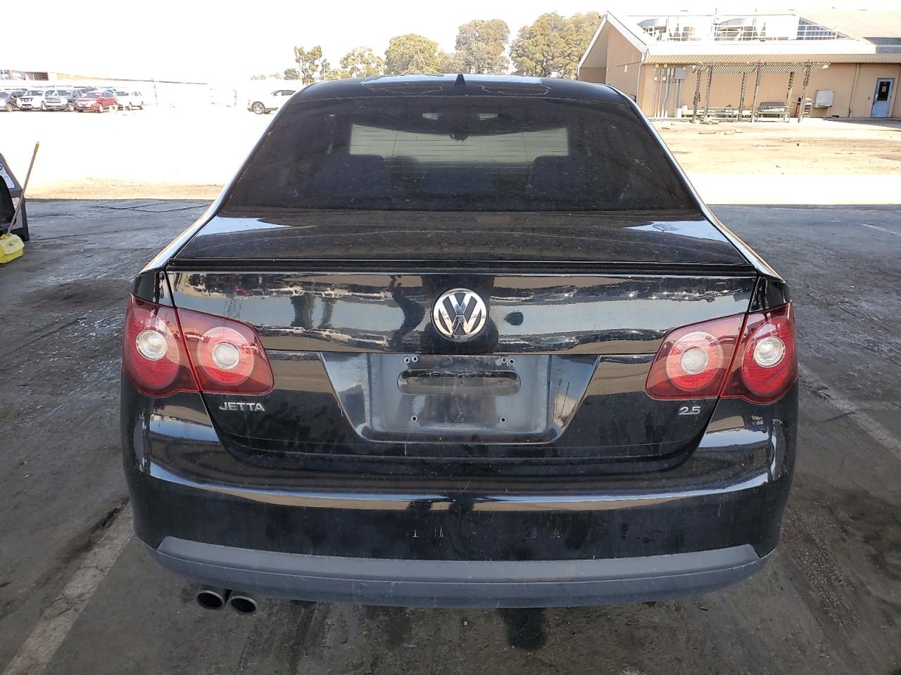 VOLKSWAGEN JETTA LIMITED