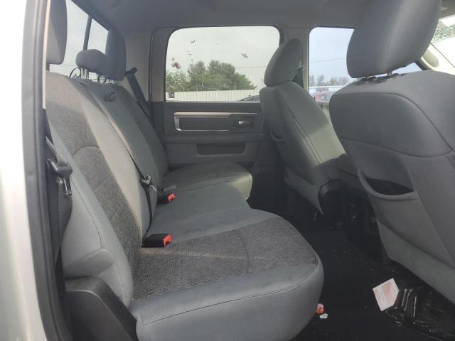 2016 RAM 1500 SLT 3C6RR7LT3GG191101