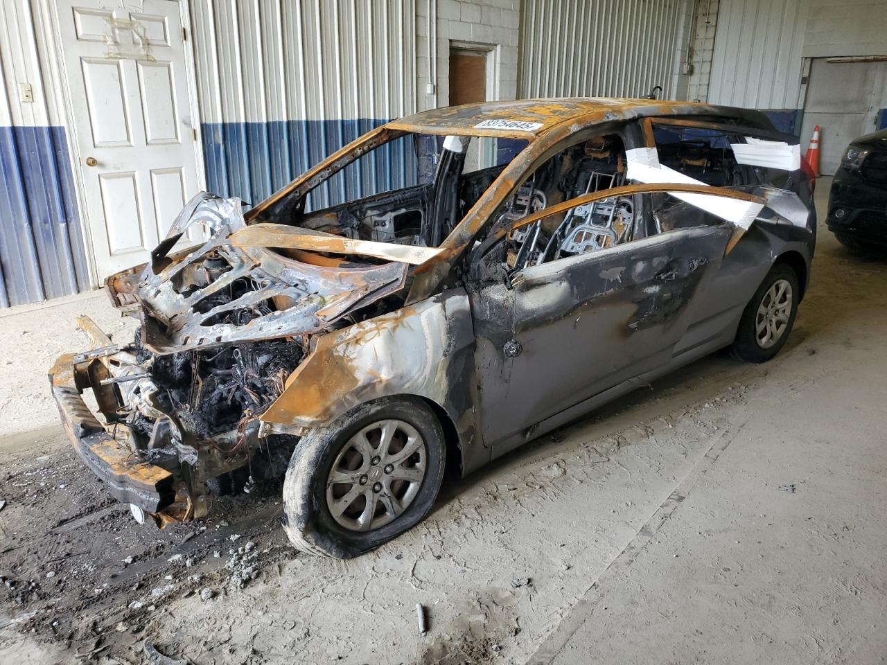 Lot #3301814339 2014 HYUNDAI ACCENT GLS