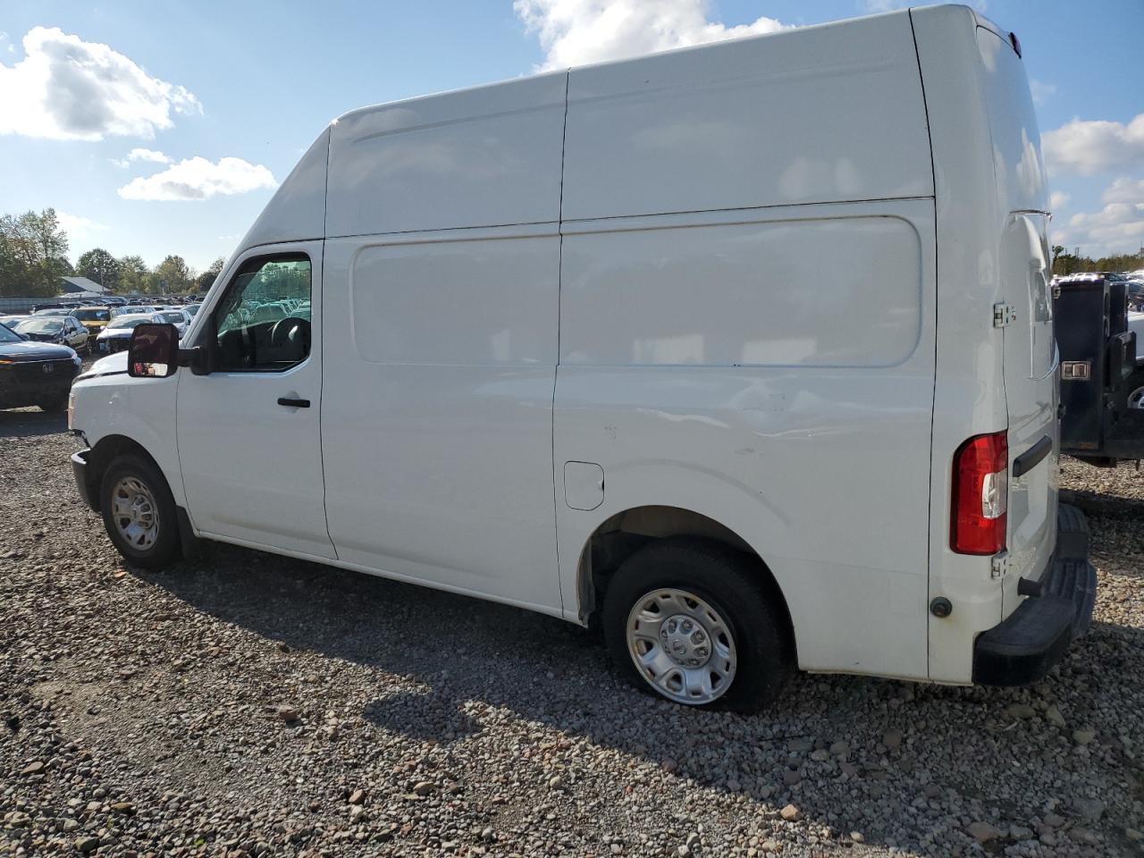 NISSAN NV2500 2500 S