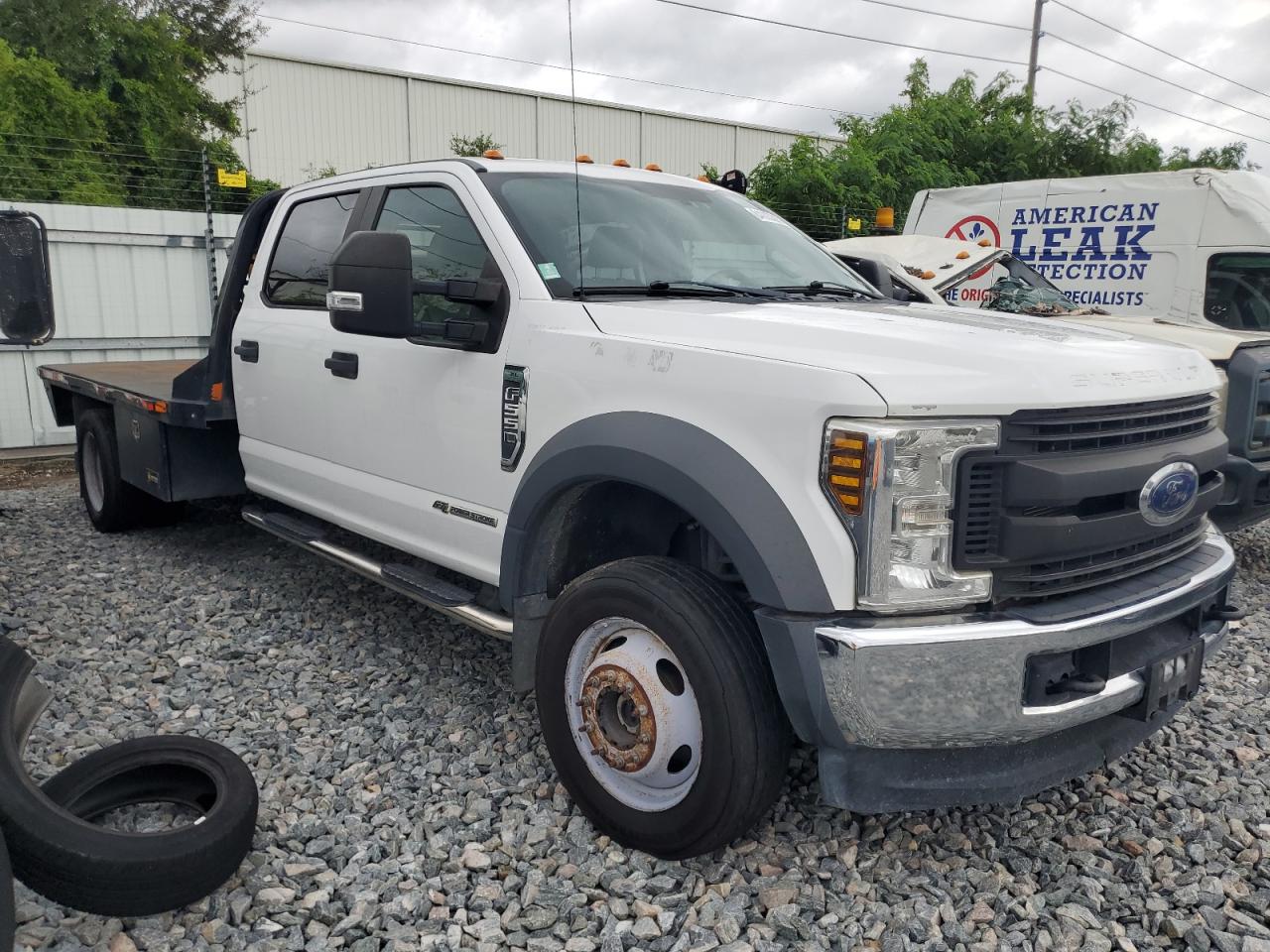 FORD F-550 SUPER DUTY