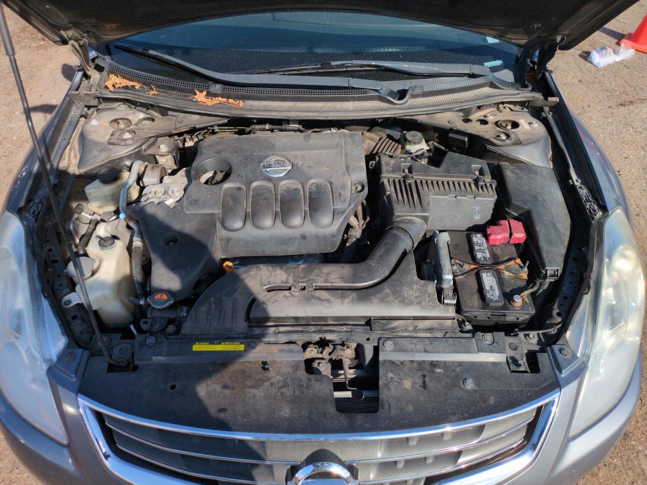 NISSAN ALTIMA BASE