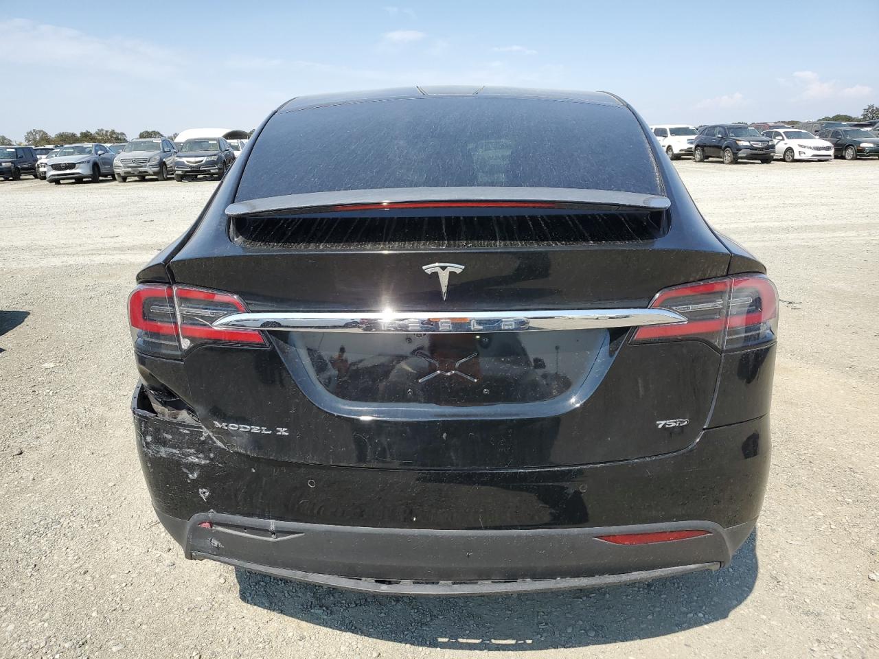 TESLA MODEL X