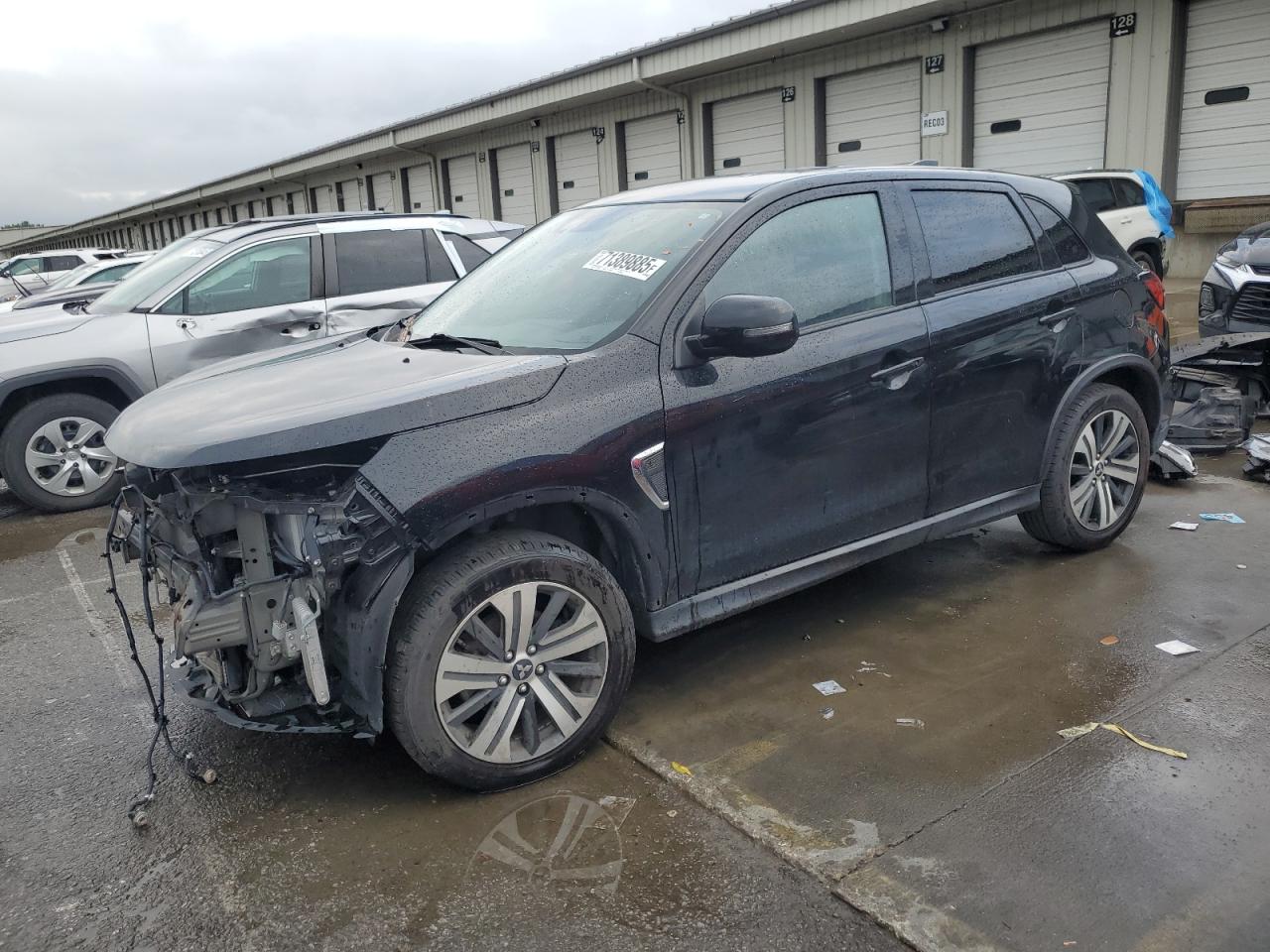 MITSUBISHI OUTLANDER SE