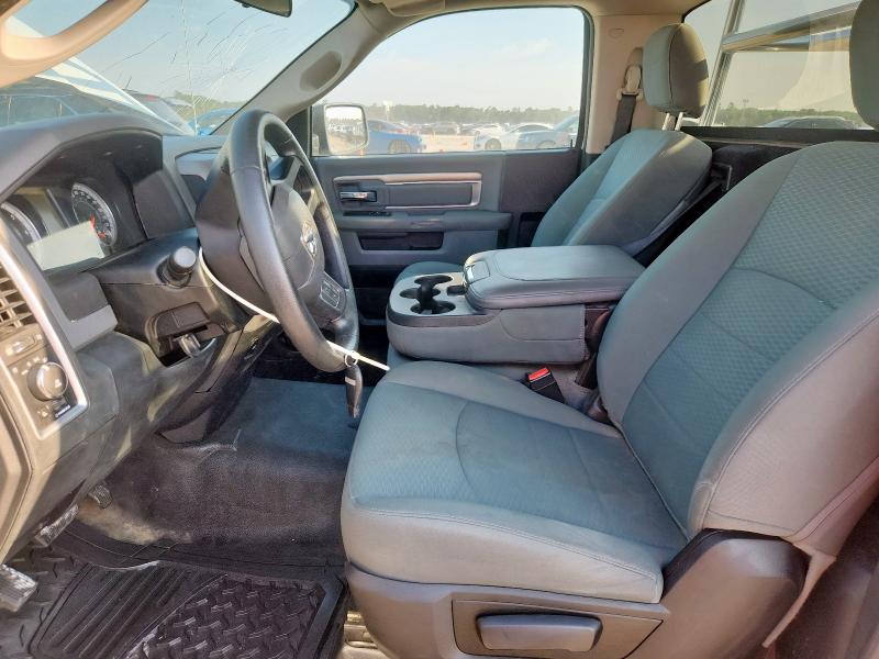 2016 RAM 1500 ST 3C6JR6DT3GG285517