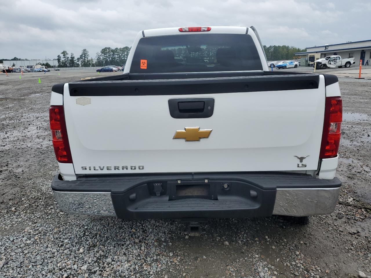 CHEVROLET SILVERADO C1500 LS