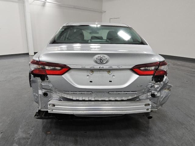 2024 TOYOTA CAMRY LE 4T1C11AK2RU228471