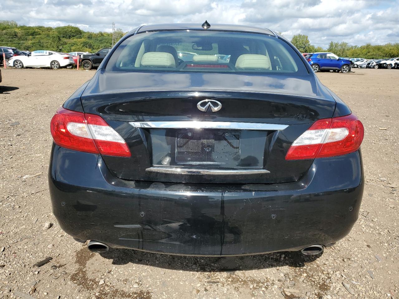 INFINITI M37 X