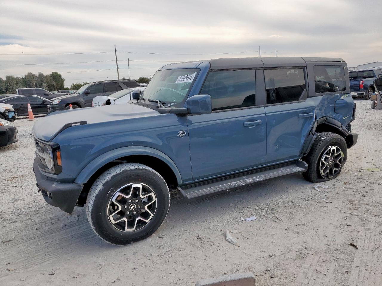 FORD BRONCO OUTER BANKS