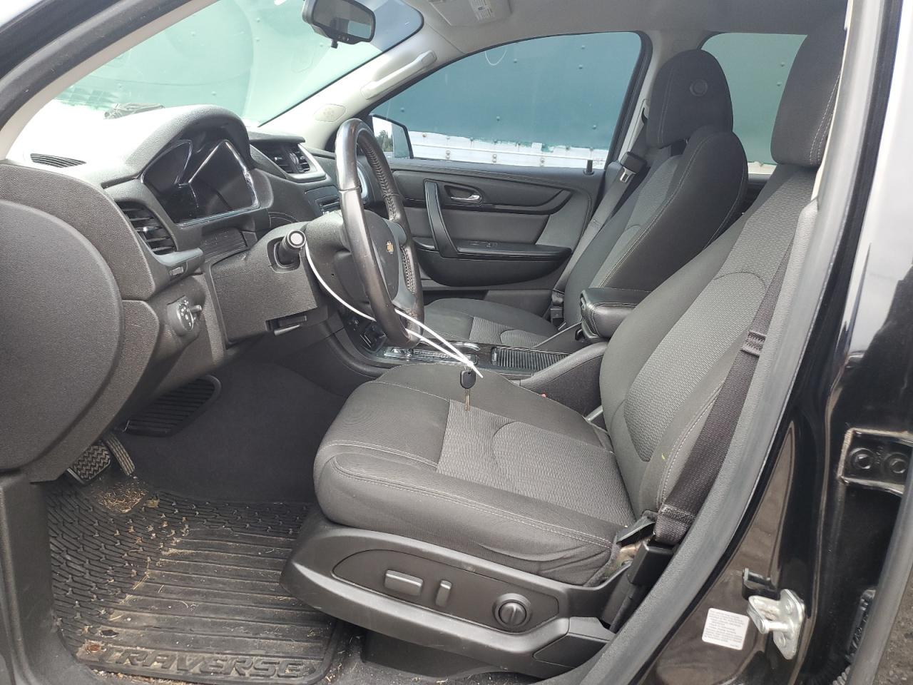 CHEVROLET TRAVERSE LT