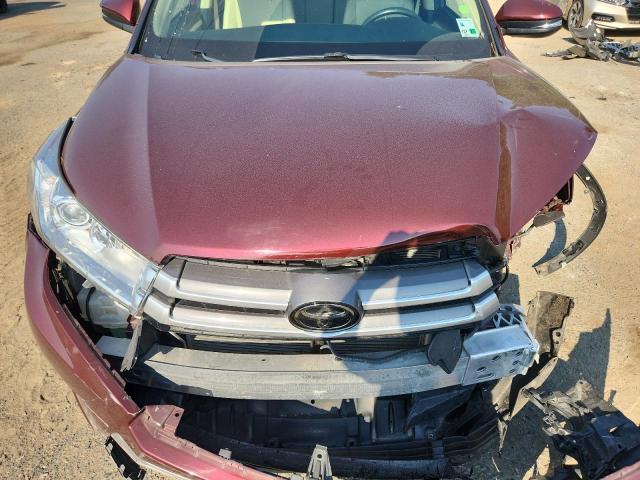 2018 TOYOTA HIGHLANDER SE 5TDKZRFH1JS276671