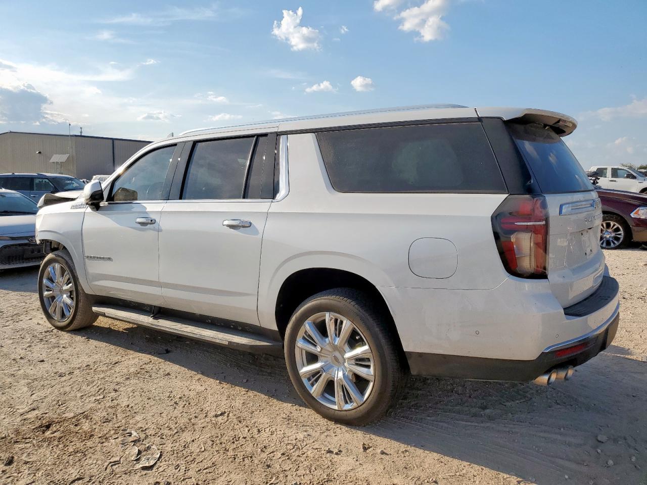 CHEVROLET SUBURBAN K1500 HIGH COUNTRY