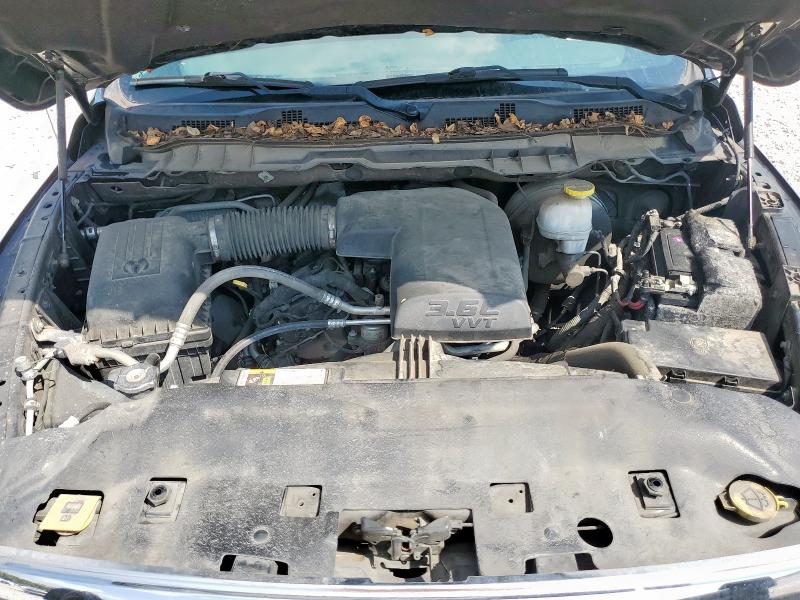 2018 RAM 1500 ST - 1C6RR6FG5JS325390