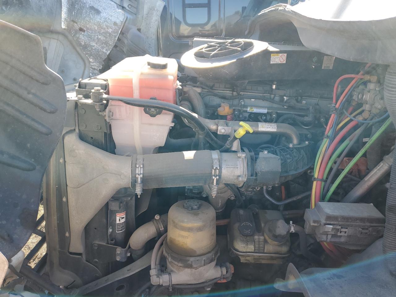 Lot #3254472147 2017 FREIGHTLINER CASCADIA 1