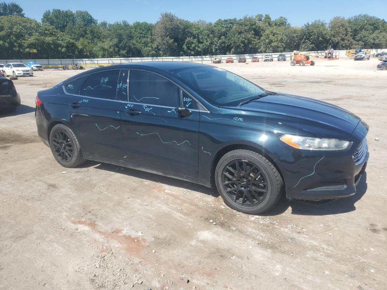FORD FUSION SE