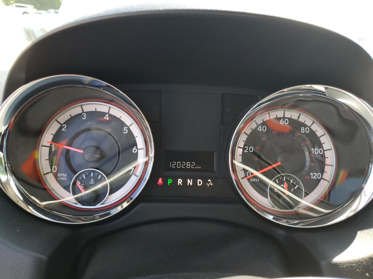 DODGE GRAND CARAVAN SE