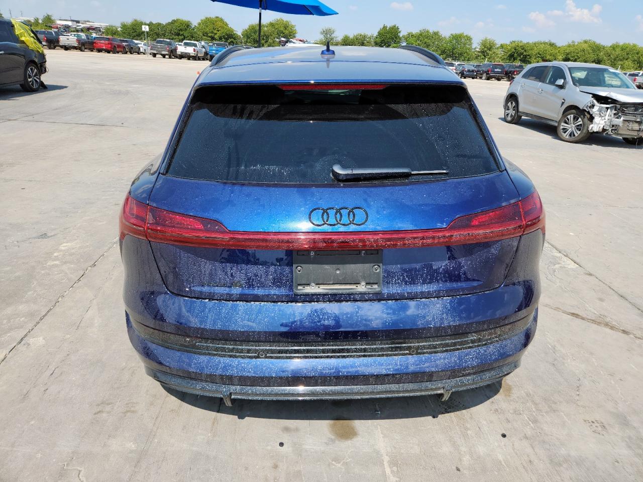 AUDI E-TRON PRESTIGE