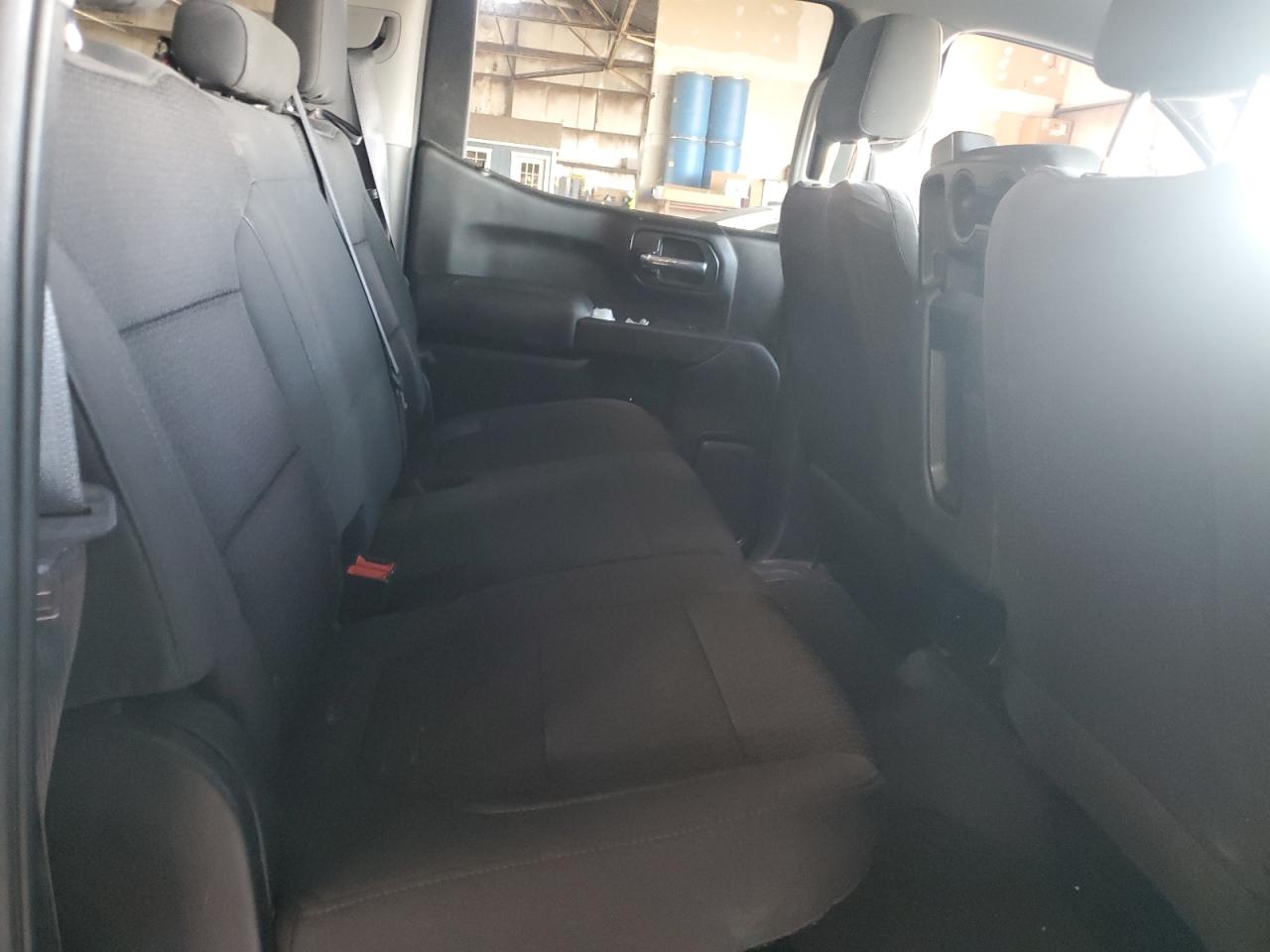 CHEVROLET SILVERADO C1500 CUSTOM