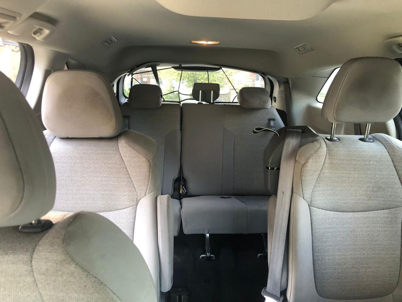 Lot #3247692299 2023 TOYOTA SIENNA LE