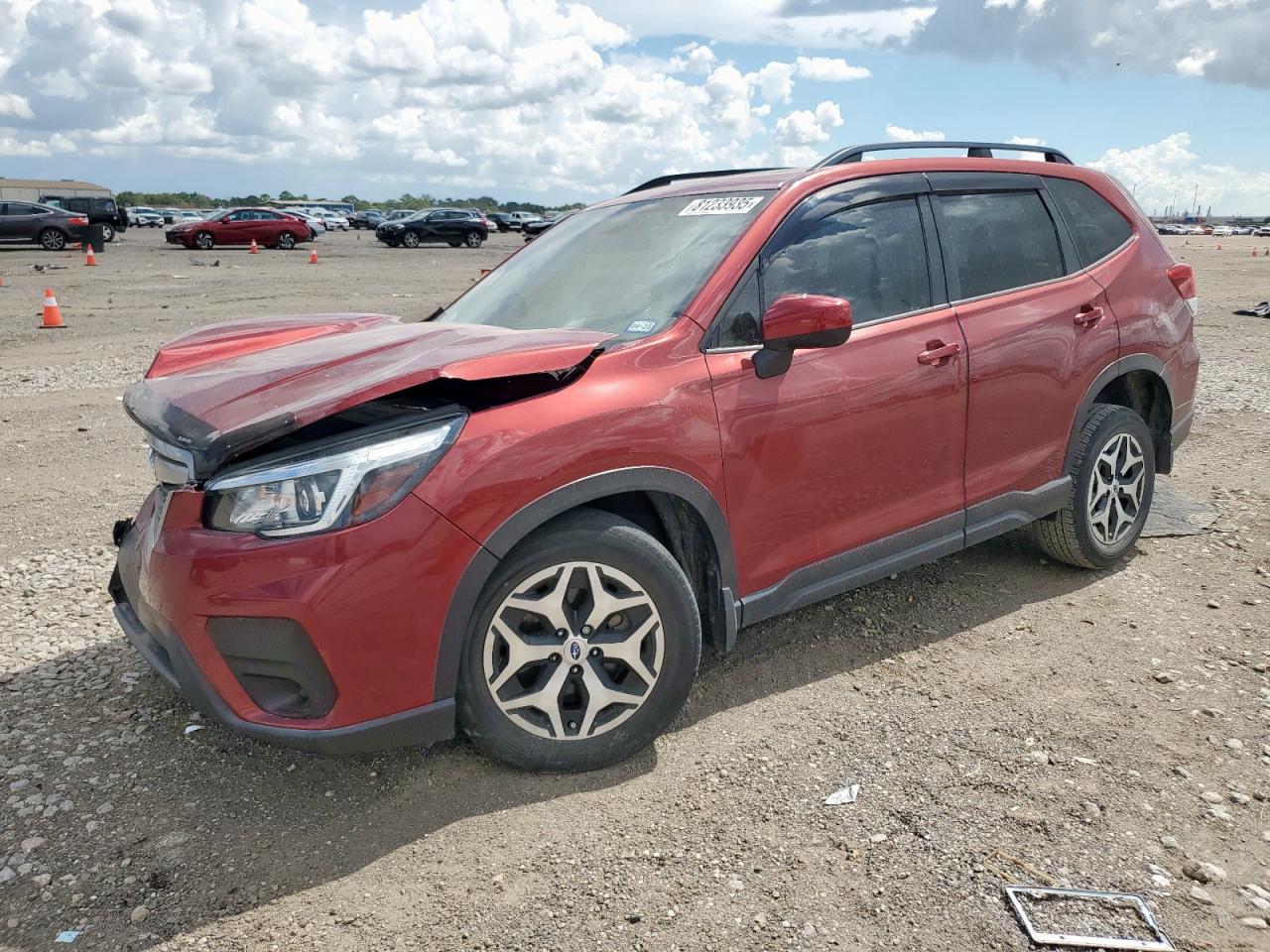 SUBARU FORESTER PREMIUM