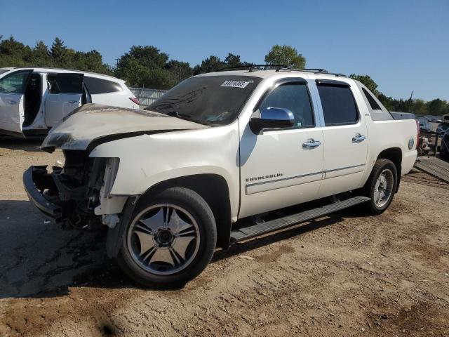Global Auto Auctions: 2009 CHEVROLET AVALANCHE