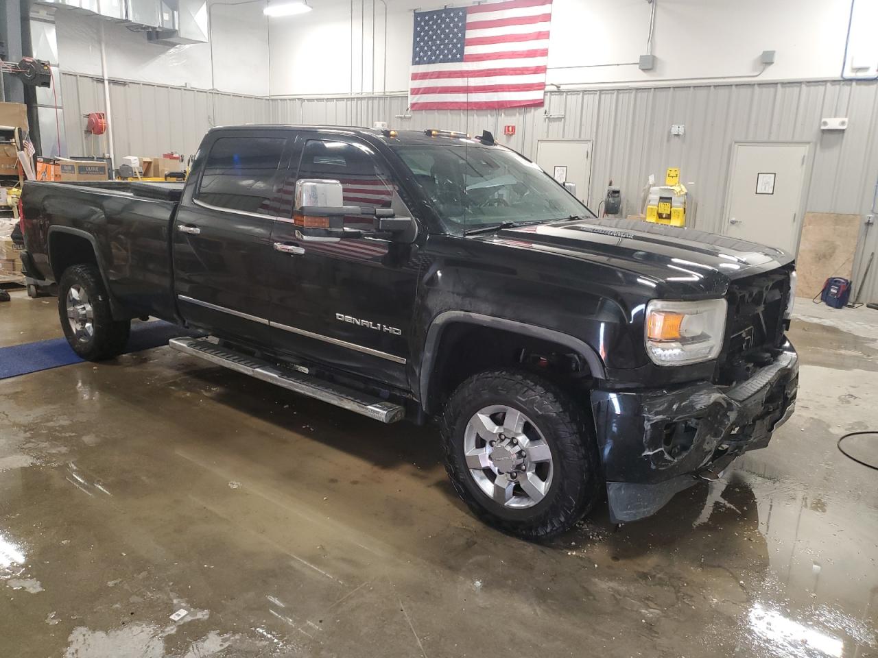 GMC SIERRA K3500 DENALI
