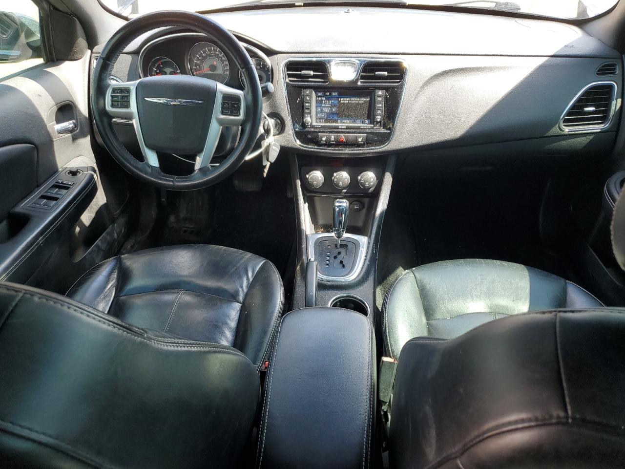 CHRYSLER 200 LIMITED