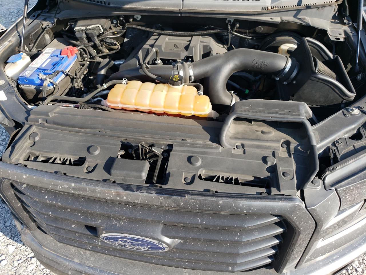 FORD F-150 SUPERCREW